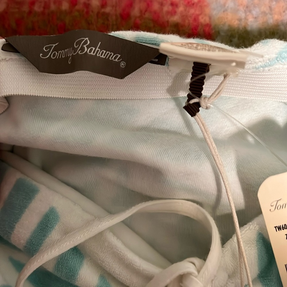 NWT Tommy Bahama Zuma Leaf Halter Dress - Picture 2 of 8